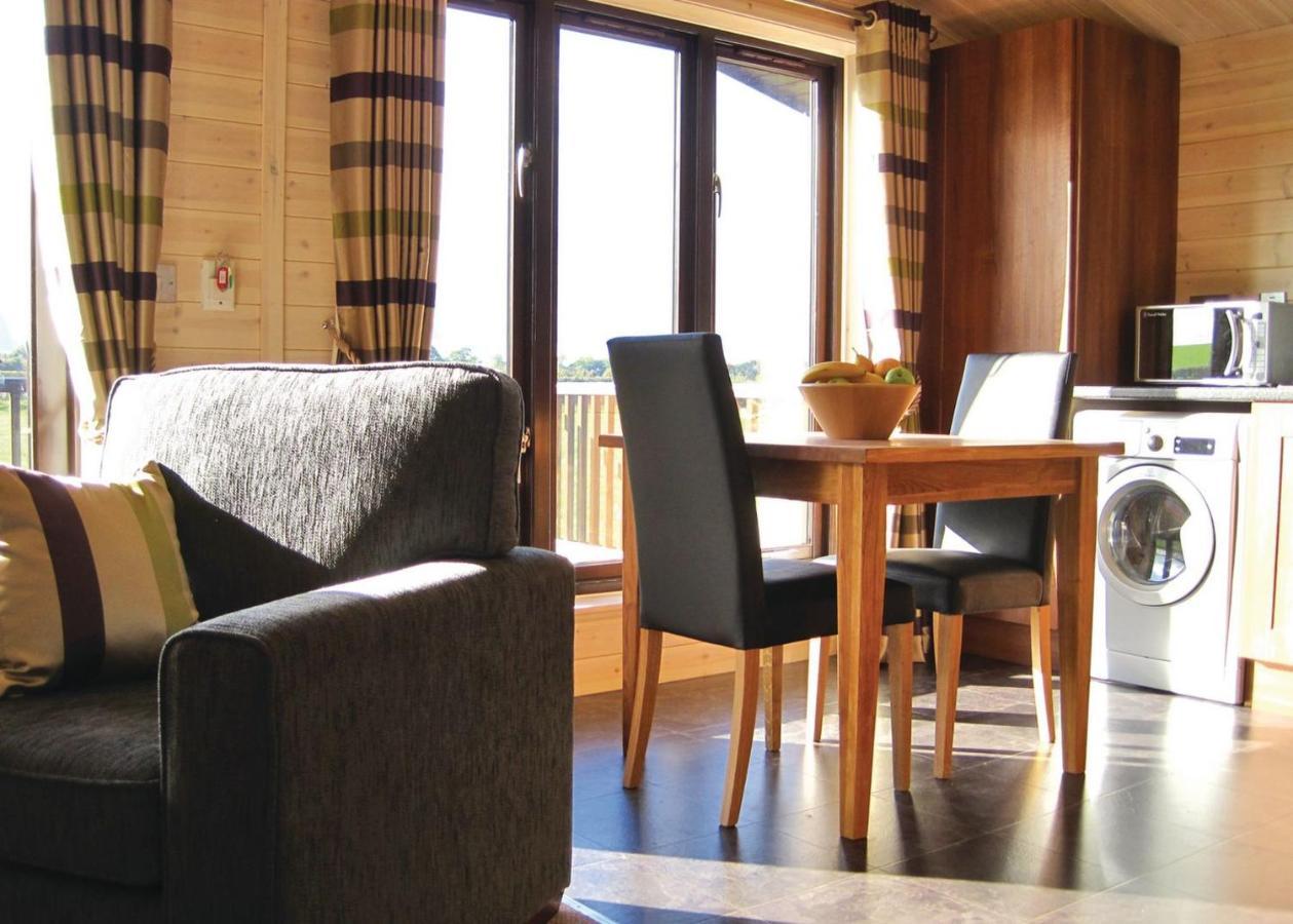 Wighill Manor Lodges Тадкастер Экстерьер фото